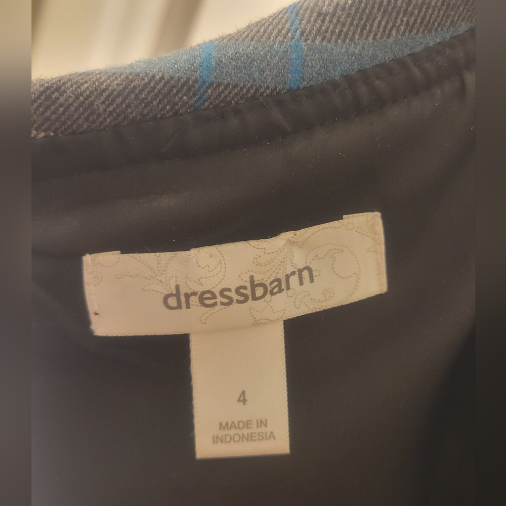 Dress - Picture 5 of 6